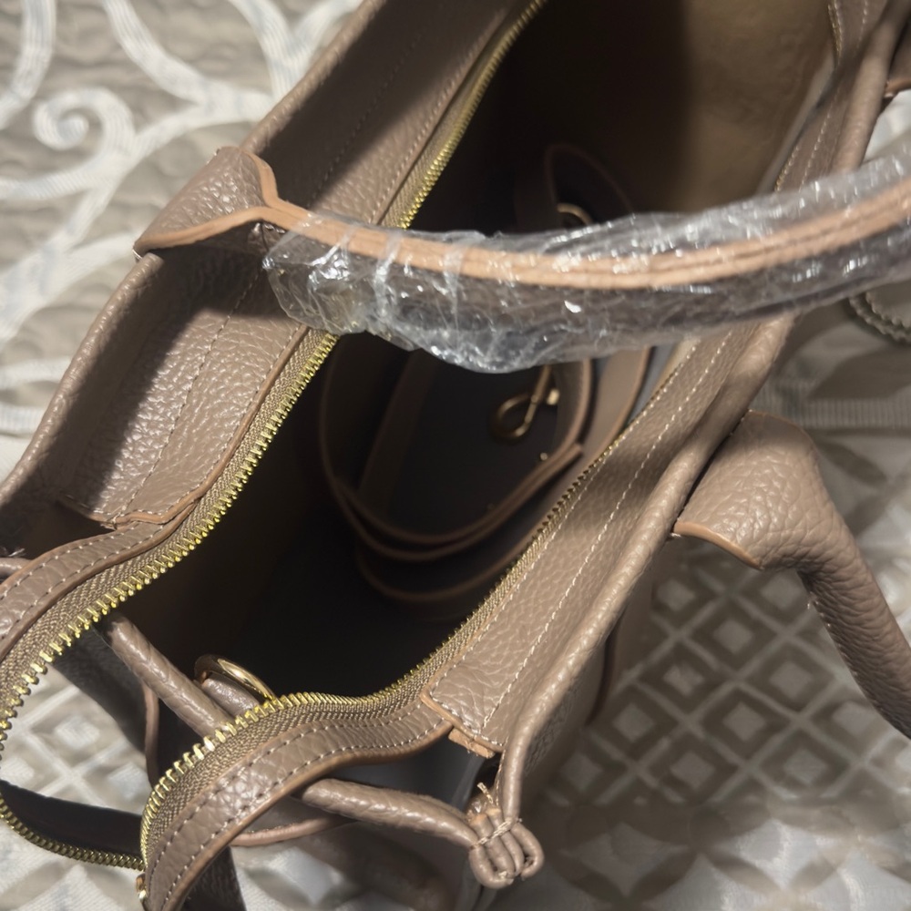Marc Jacobs Tan Tote Bag with Metallic Accents